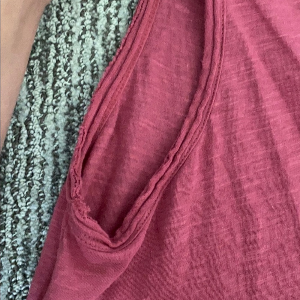 🔴 Gap Sleeveless Tank - Picture 6 of 7